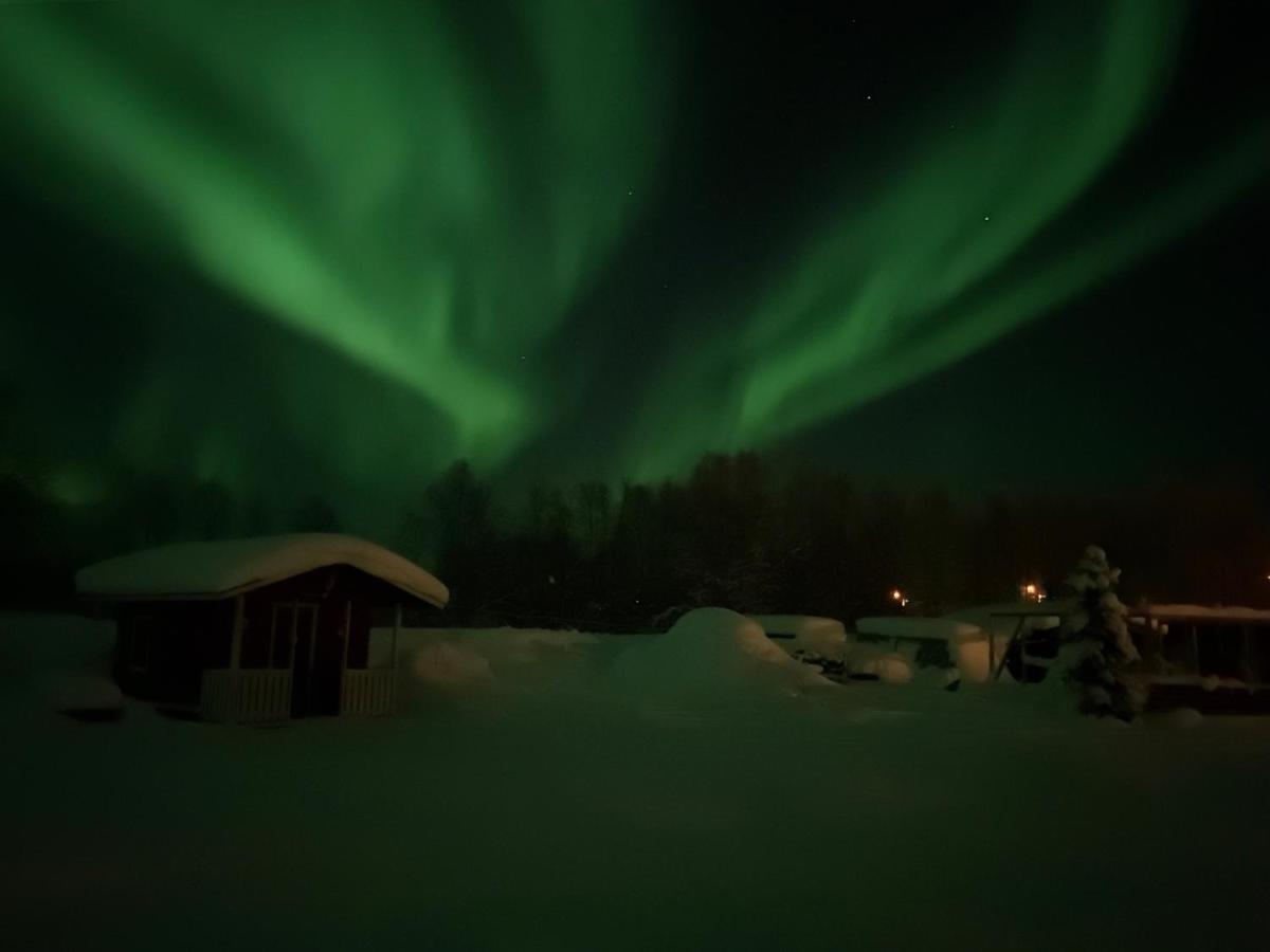 Ullan Kyla Hotel Kittilä Esterno foto